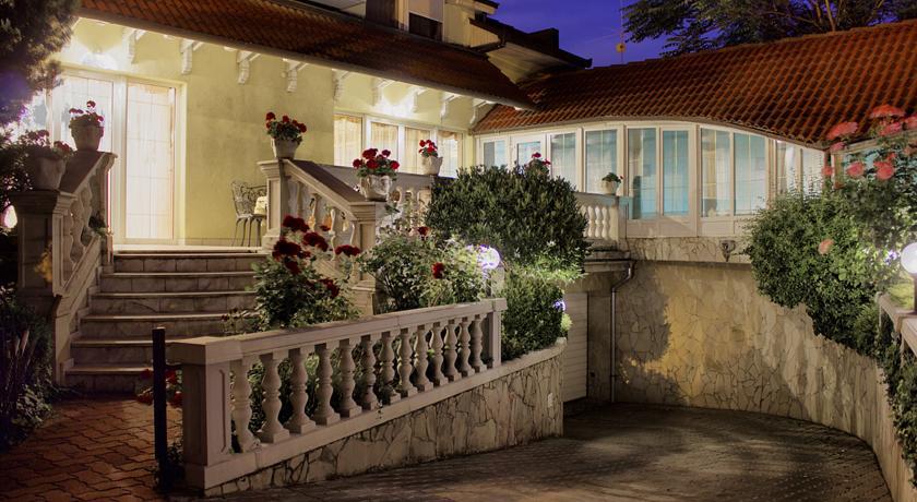 Villa Wellness Budapest Værelse billede